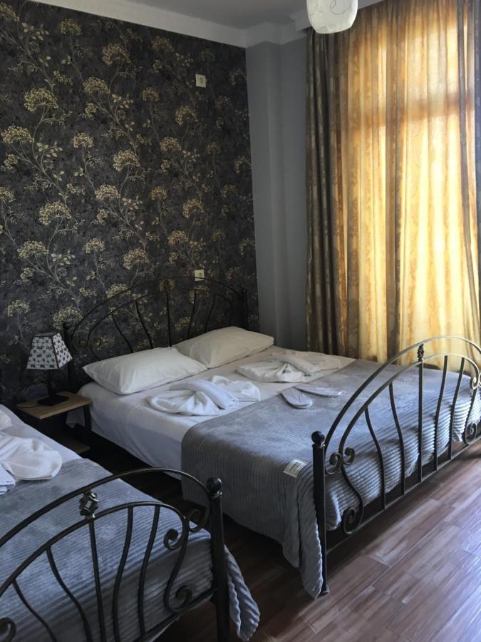 Hotel Twins G&G Kobuleti Ngoại thất bức ảnh