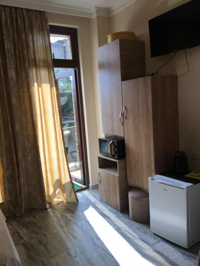 Hotel Twins G&G Kobuleti Ngoại thất bức ảnh